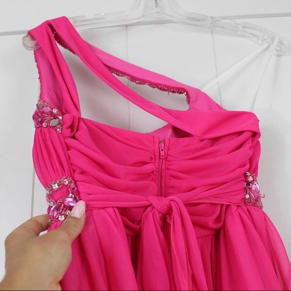 Pink Prom Dress 💖 - Picture 2 of 5